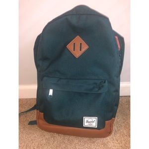 Herschel Heritage Mid-Volume Backpack